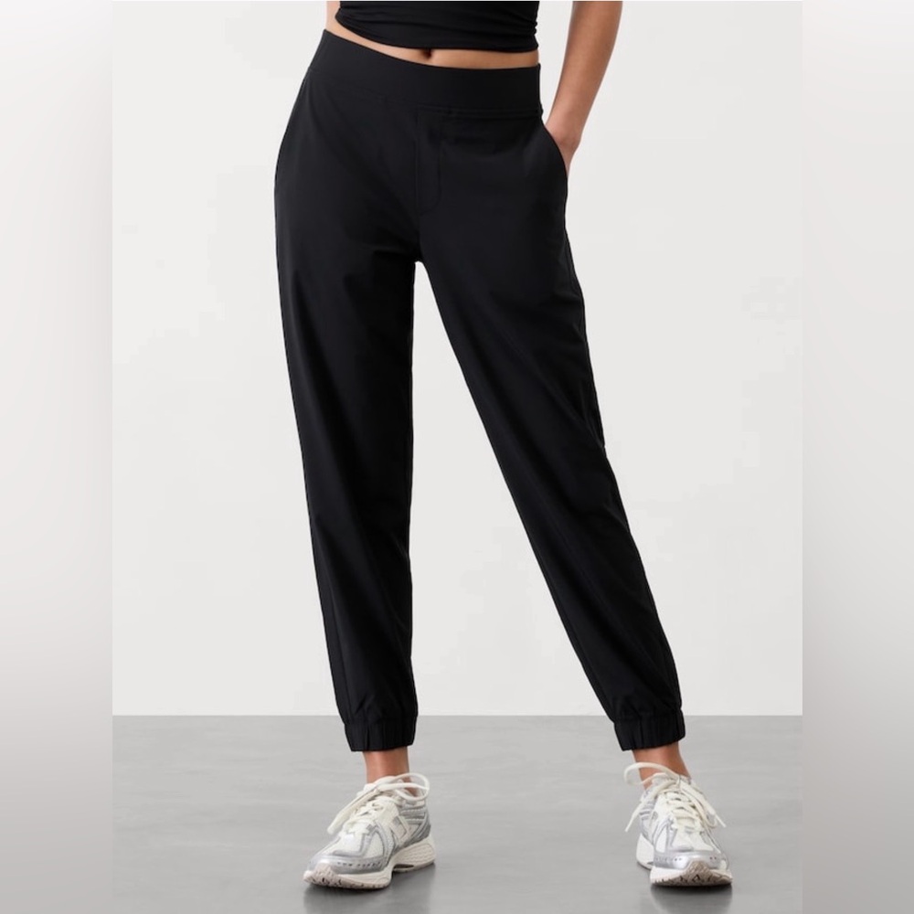 Athleta Women's Black Brooklyn Jogger Pants - Size 14 NWOT